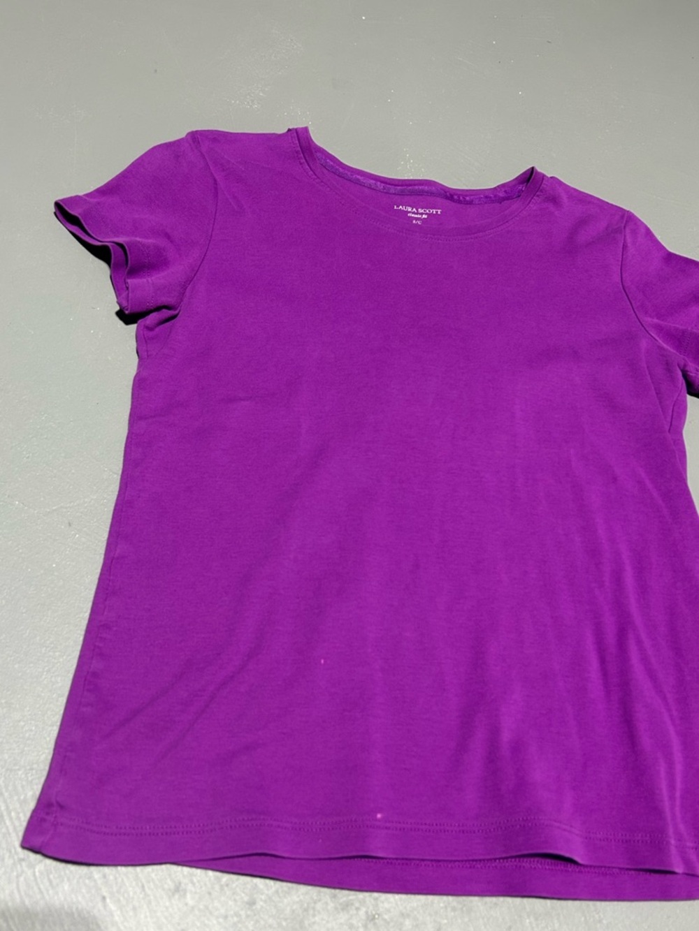 Laura Scott Purple Essential Classic Fit Short Sleeve Shirt (Women’s Small) - Picture 2 of 7
